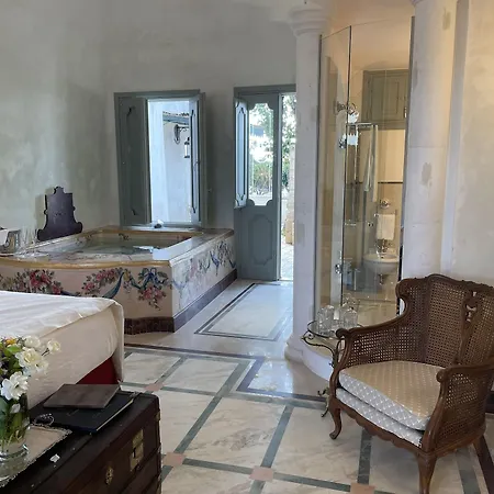 Tenuta Mose Charming House & Relais 2* Галлиполи